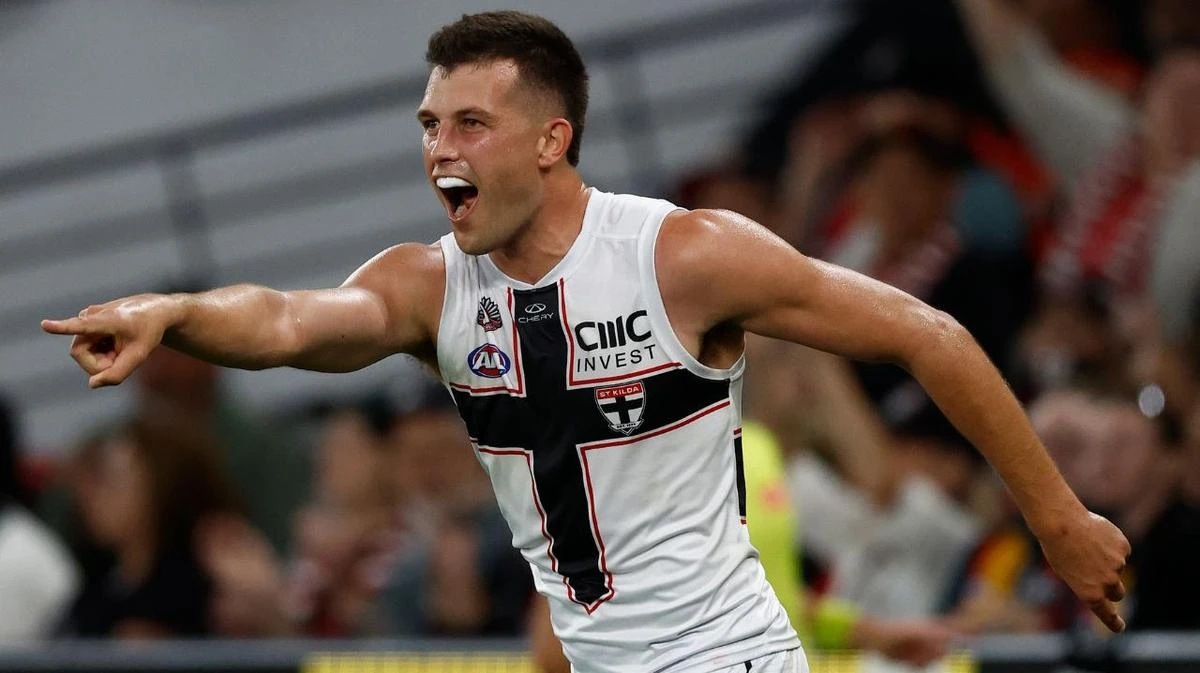 Ross Lyon shares statement regarding future of Rowan Marshall