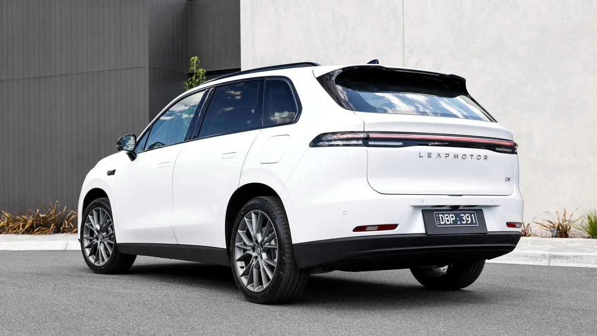 2026 Leapmotor C10 Design Long Range adds more range for no extra money