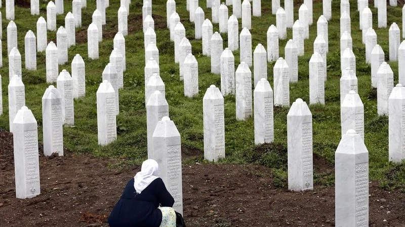 Montenegrin MP sacked over genocide denial
