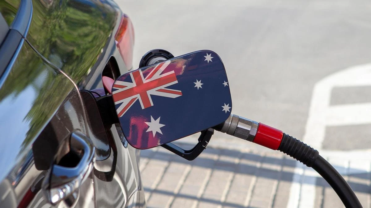 Federal government announces $1.1b plan to power cars with low-carbon biofuel
