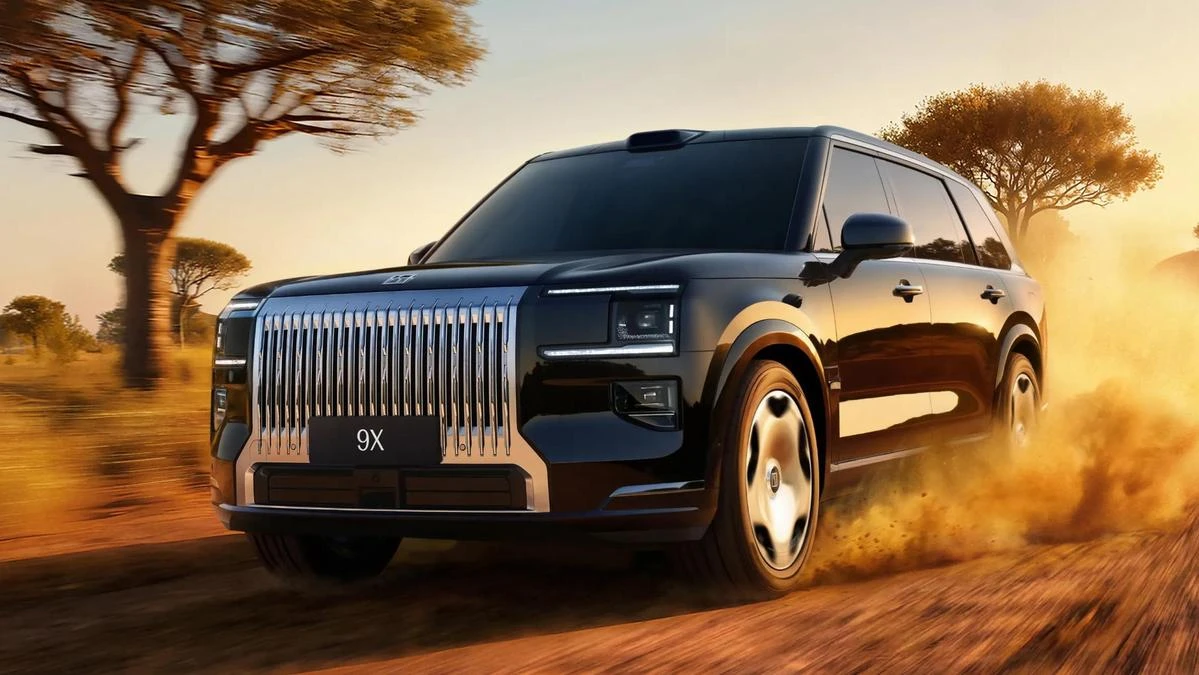 China's Zeekr has Rolls-Royce, Porsche in its sights with long-range 1000kW PHEV large SUV