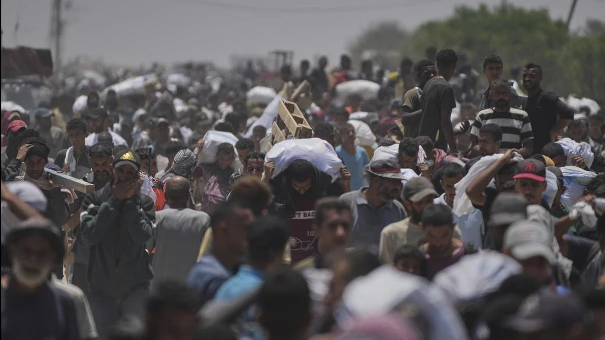 Latest Gaza deaths include dozens waiting for aid