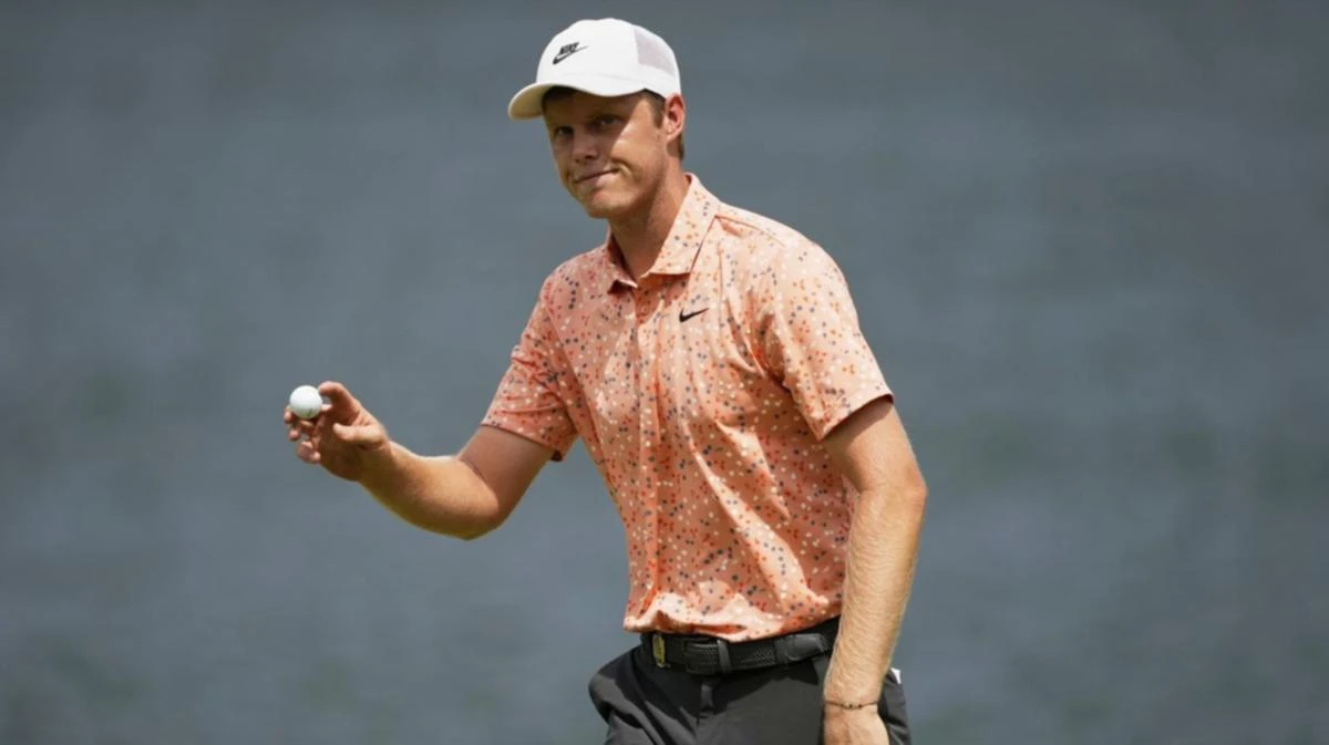 Aussie gun grabs share of lead at PGA Championship