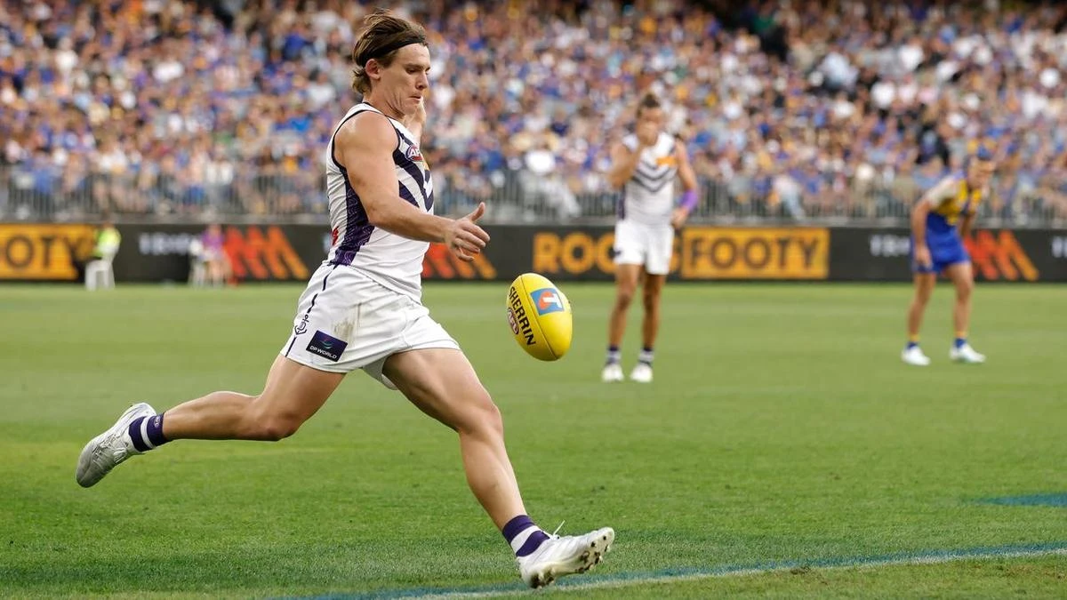 Fremantle cop huge blow as new club record looms