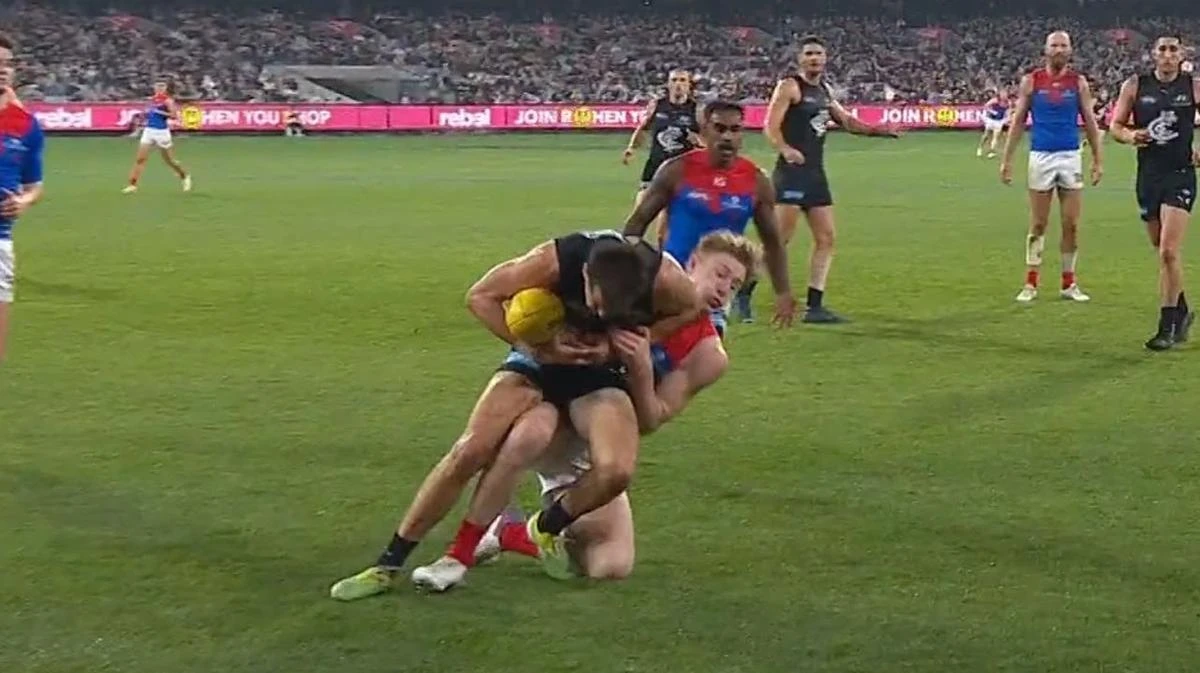 Controversial call robs Melbourne of ‘definite goal’ in thriller
