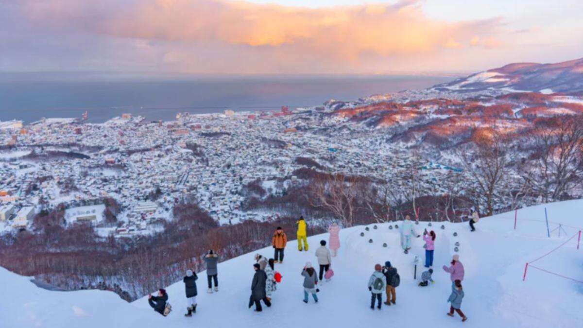 Japanese town’s drastic act to control unruly tourists