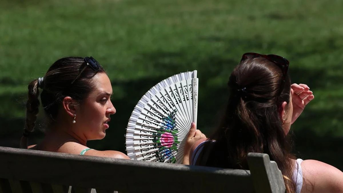 Europe swelters under brutal heatwave
