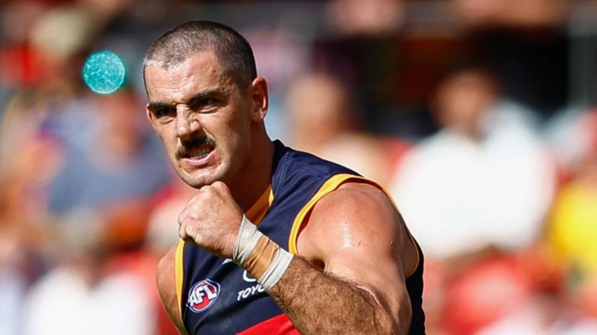 Taylor Walker issues serious warning to AFL villain