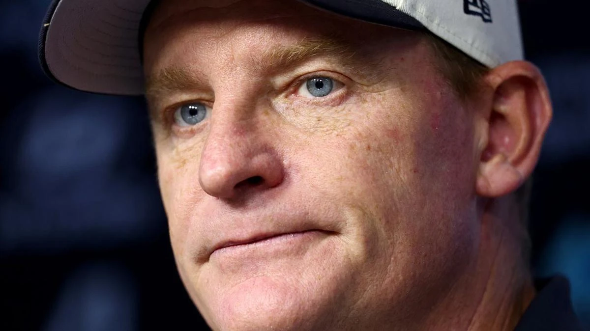 Carlton and Michael Voss finally cut cord amid season from hell