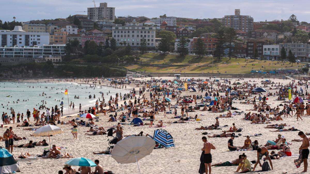 Sydney braces for sizzling 37C Sunday as unusual heatwave hits