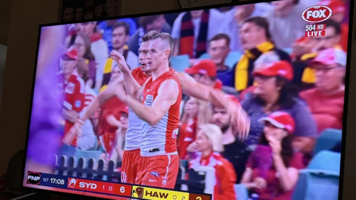 Fans rip to shreds ‘diabolical’ issue with Fox Footy’s AFL coverage