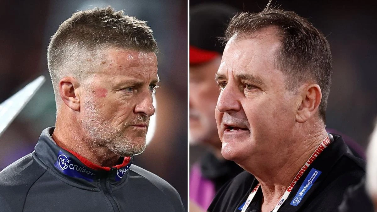 AFL clubs at war as Damien Hardwick claps back at Ross Lyon