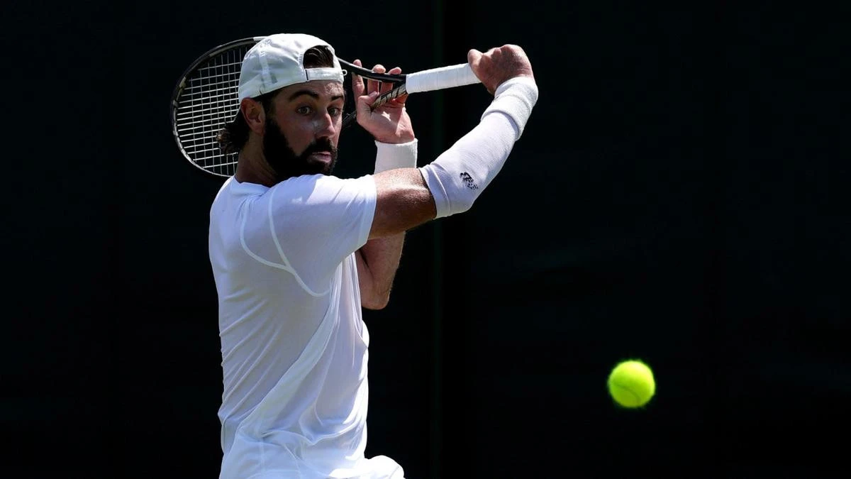 Aussie veteran ‘just praying’ after ‘sad’ Wimbledon win