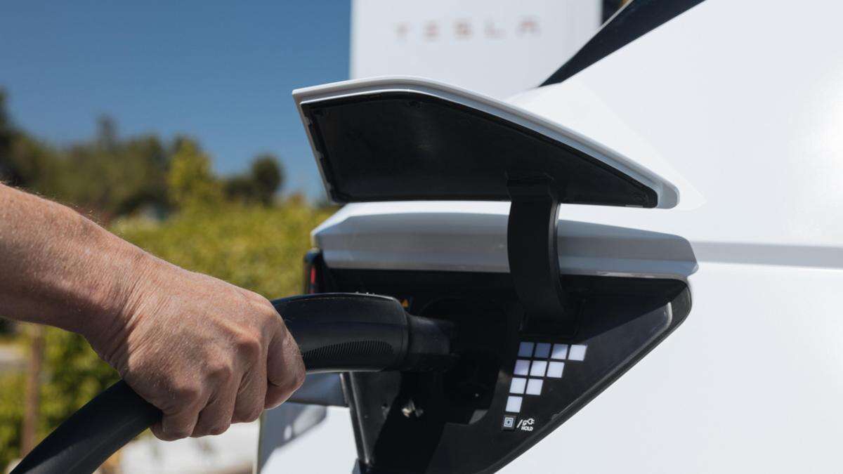 Cost of Australia's EV, PHEV tax breaks 10 times higher than forecast – expert