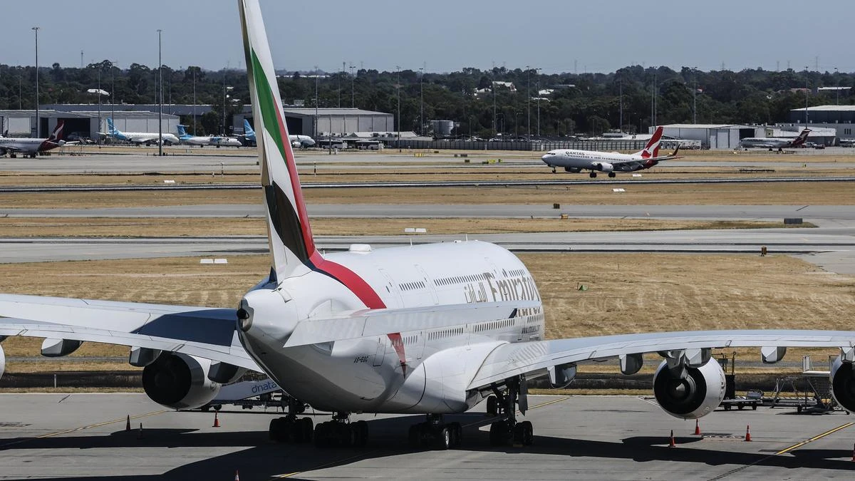Emirates suspends all flights amid Middle East conflict