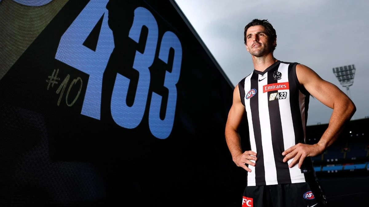 Rival clubs furious as Pendlebury record becomes ‘a circus’