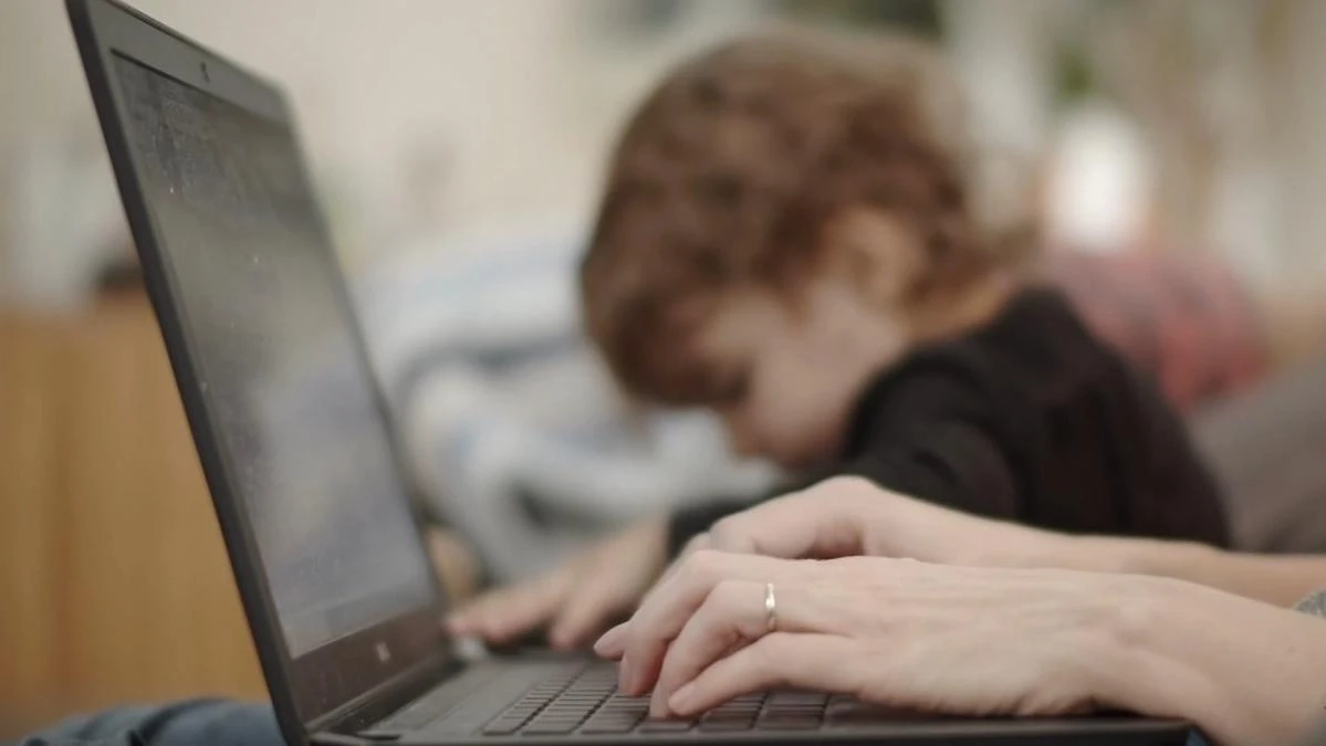 Sydney mum wins right to work from home