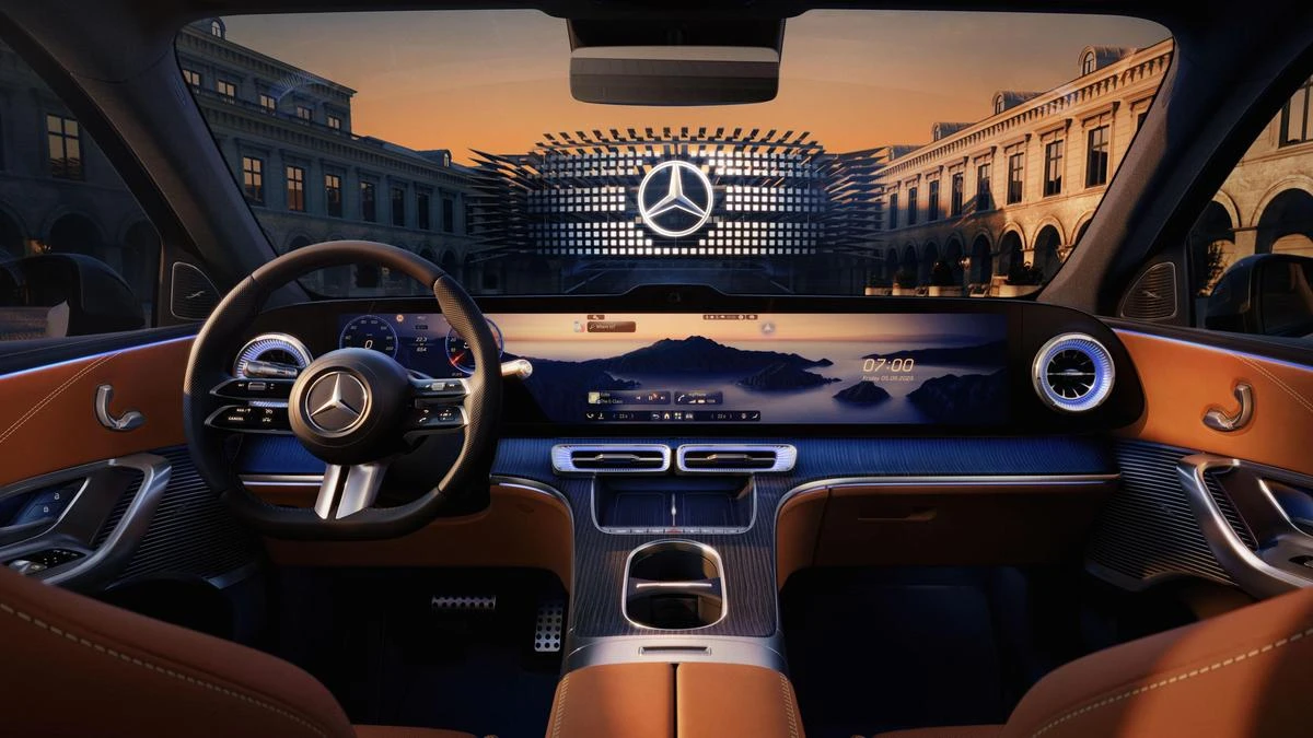 Mercedes-Benz GLC EV to have 39.1-inch display in dashboard