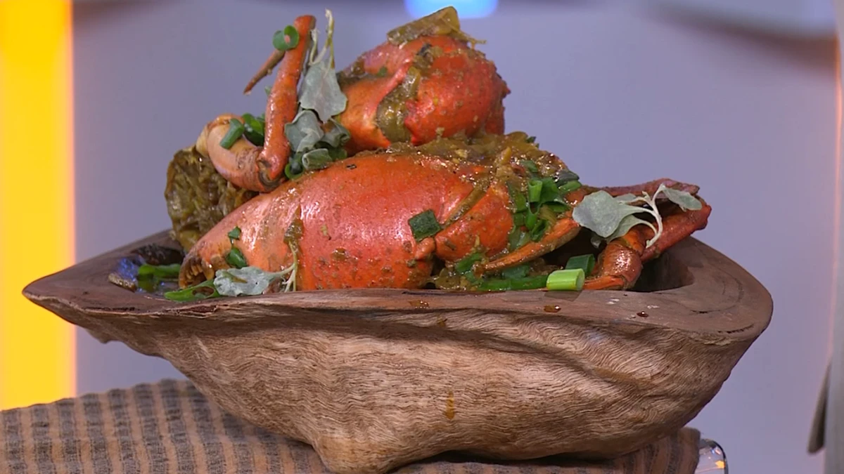 Chef Zach Green celebrates NAIDOC Week with a flavour-packed chilli mud crab curry