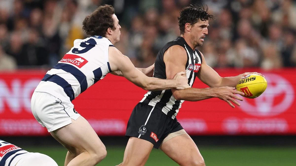 Cats ruin Pendlebury’s historic night as Pies ‘embarrassed’