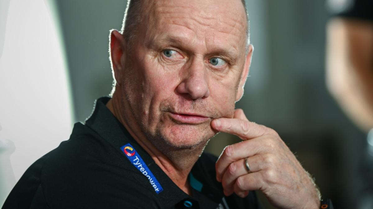 Ken Hinkley ‘running out of time’ as farewell tour begins