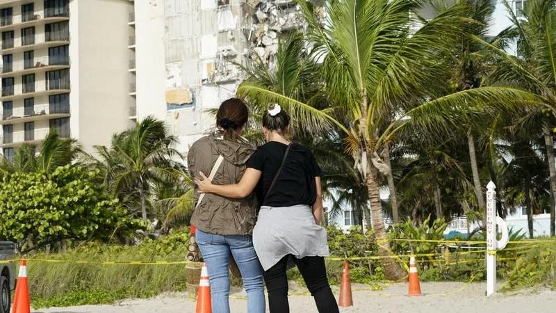 US condo death toll at four as 159 missing