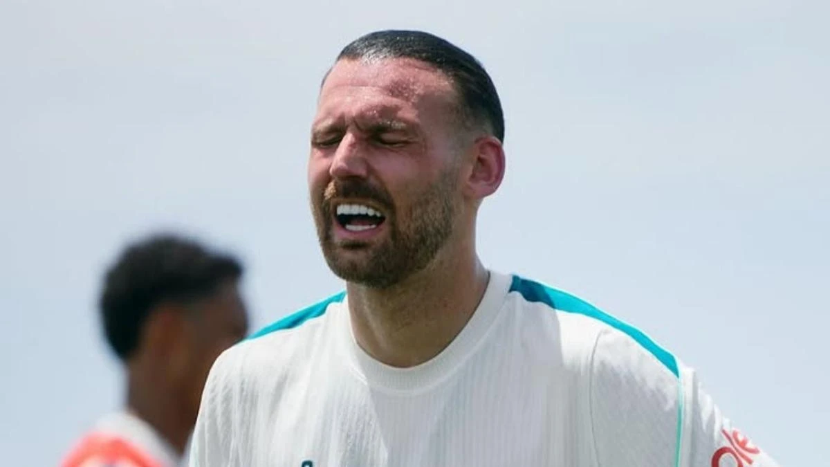 Much-loved Socceroo makes brief statement after heartbreak