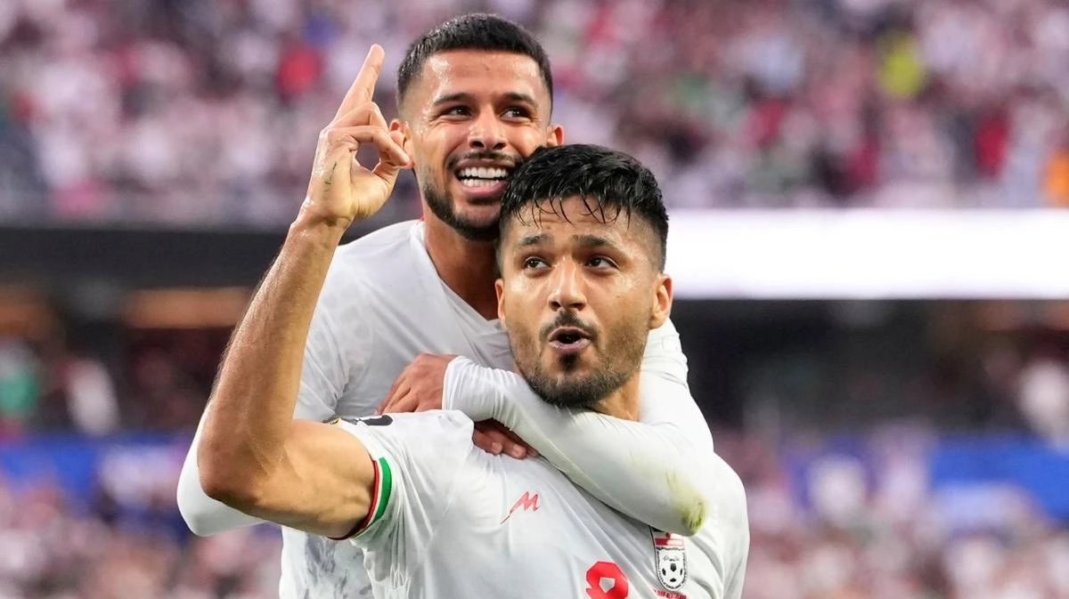 USA give Iran players strict marching orders after games