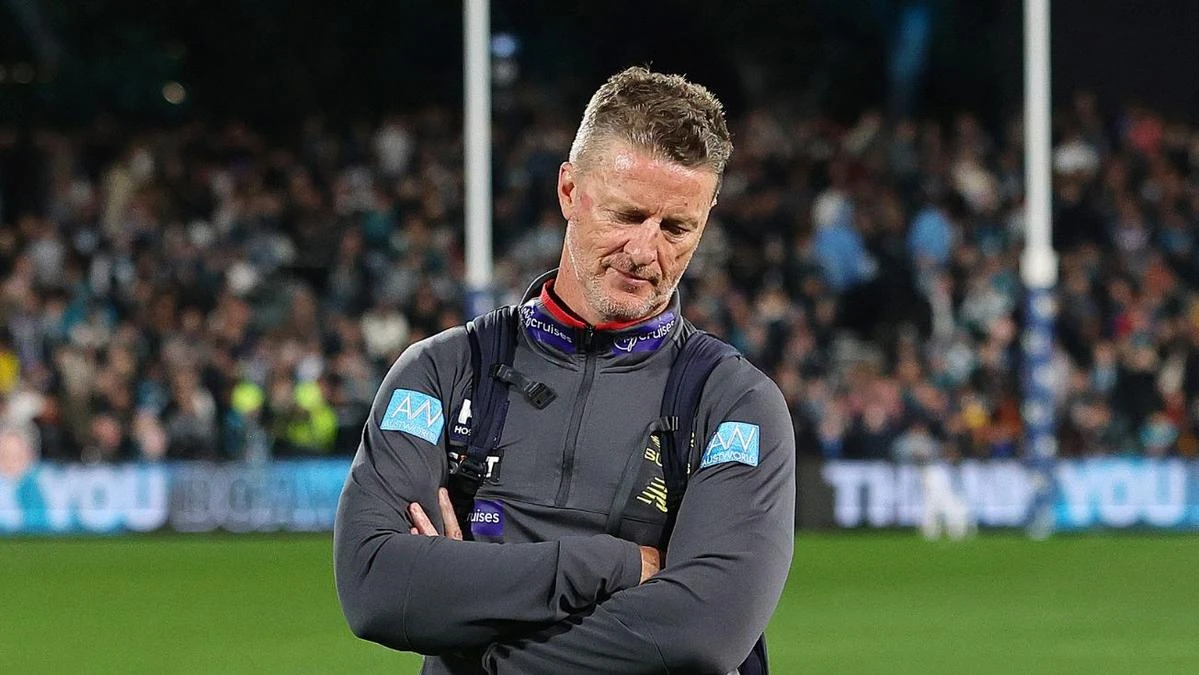 Damien Hardwick cops two-word spanking over ‘disappointing’ act