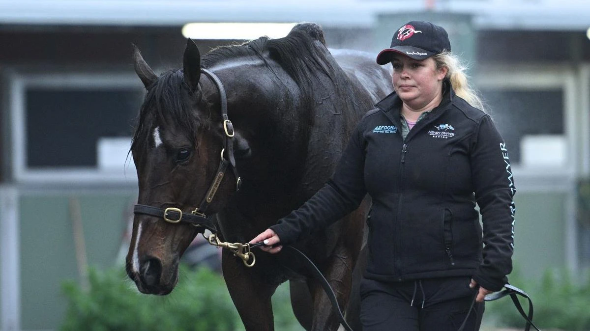 Aussie star in race against time to defend Royal Ascot title