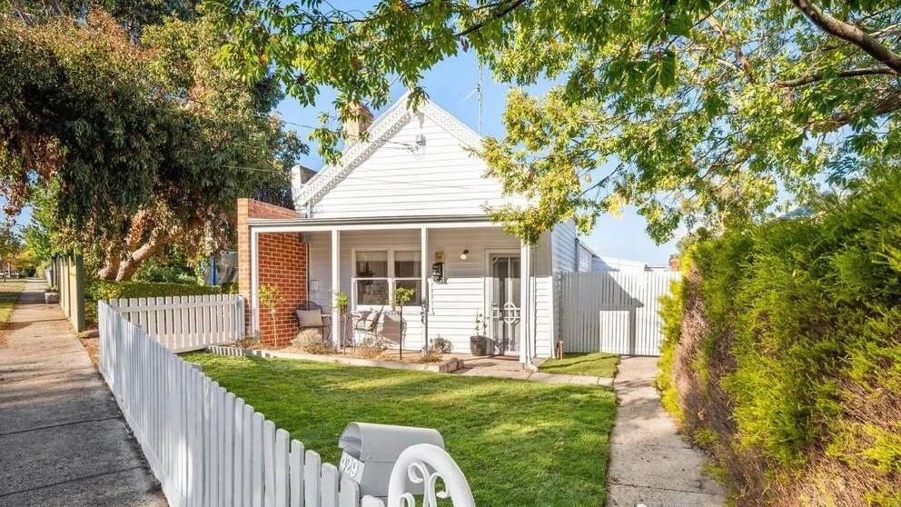 On a $100K single salary? Here's what you can actually afford to buy around Australia