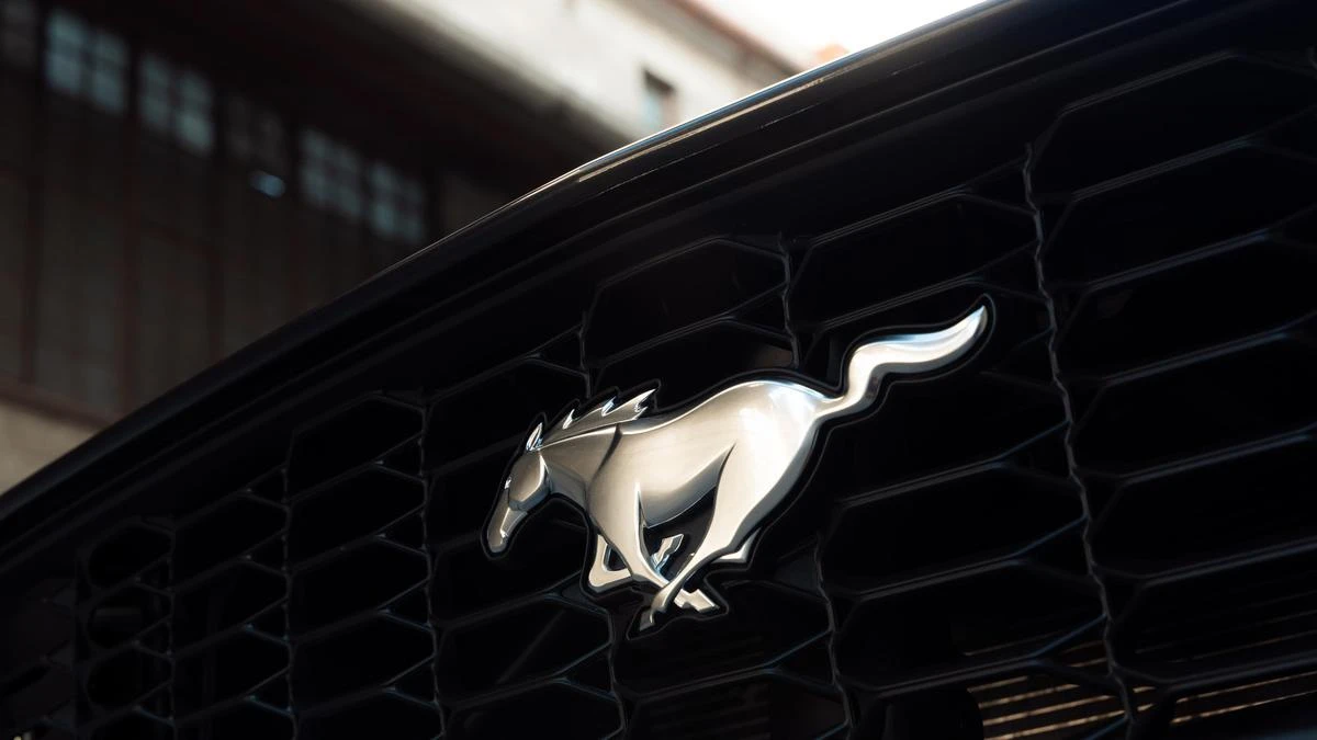 Ford Mustang hybrid back on the cards – report