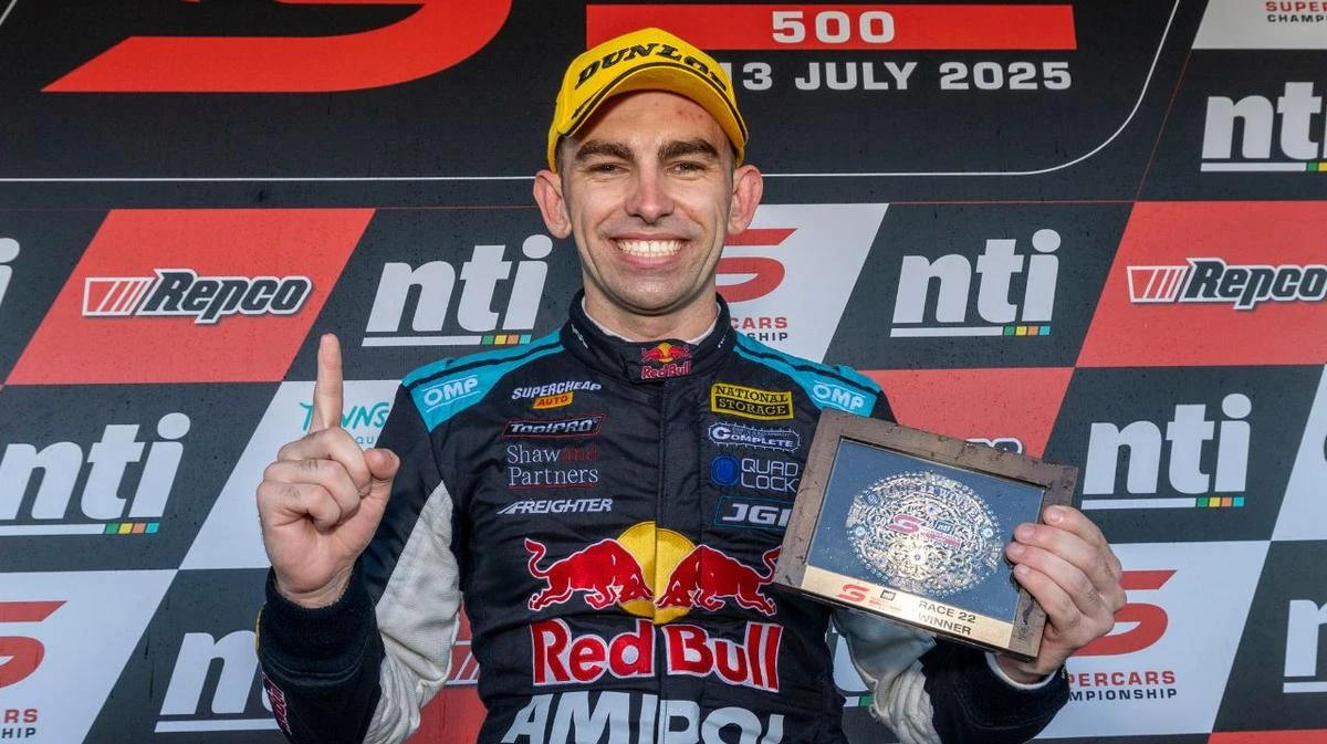 Runaway championship leader continues Supercars domination