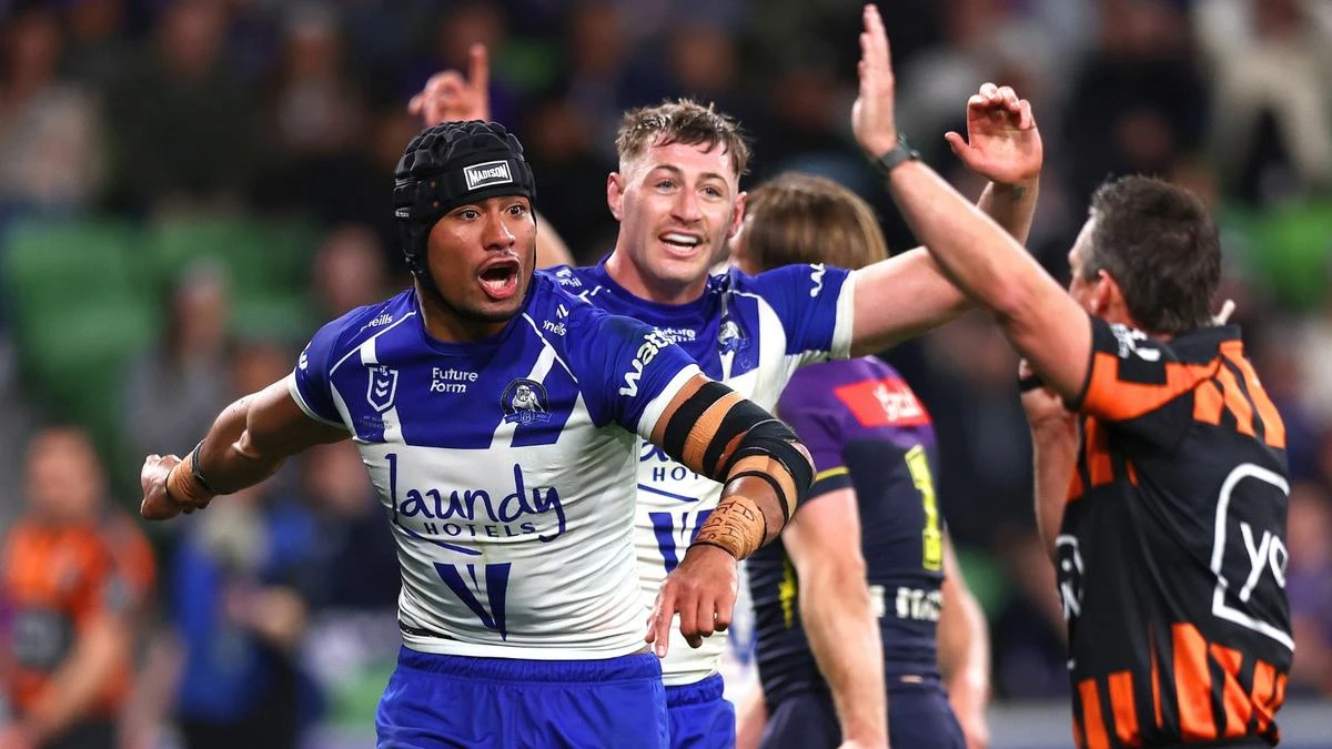 ‘Ridiculous rule’ rocks final minute of NRL thriller