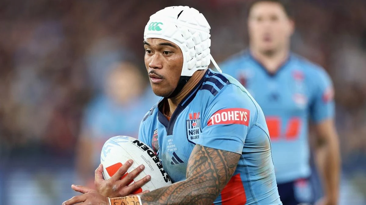 Origin bombshell as Laurie Daley swings the axe for decider