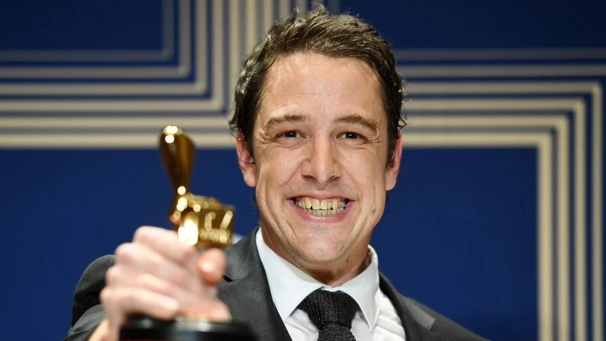 Actor Samuel Johnson hit by car