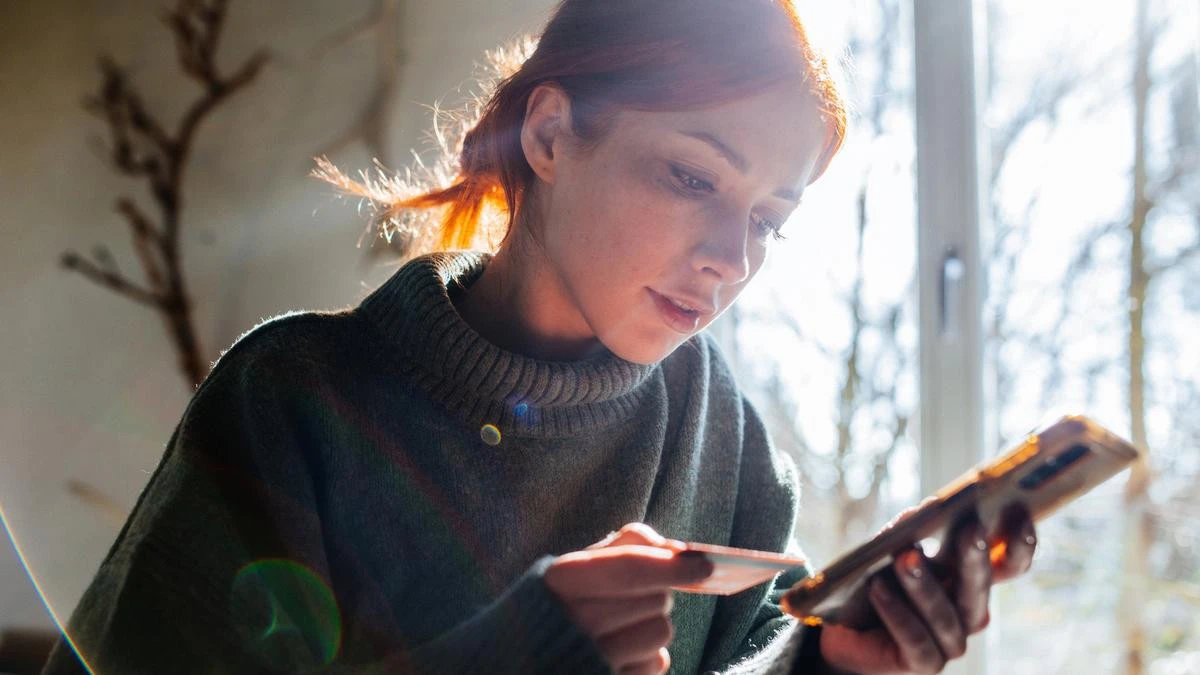 Banks roll out new scam-fighting technology