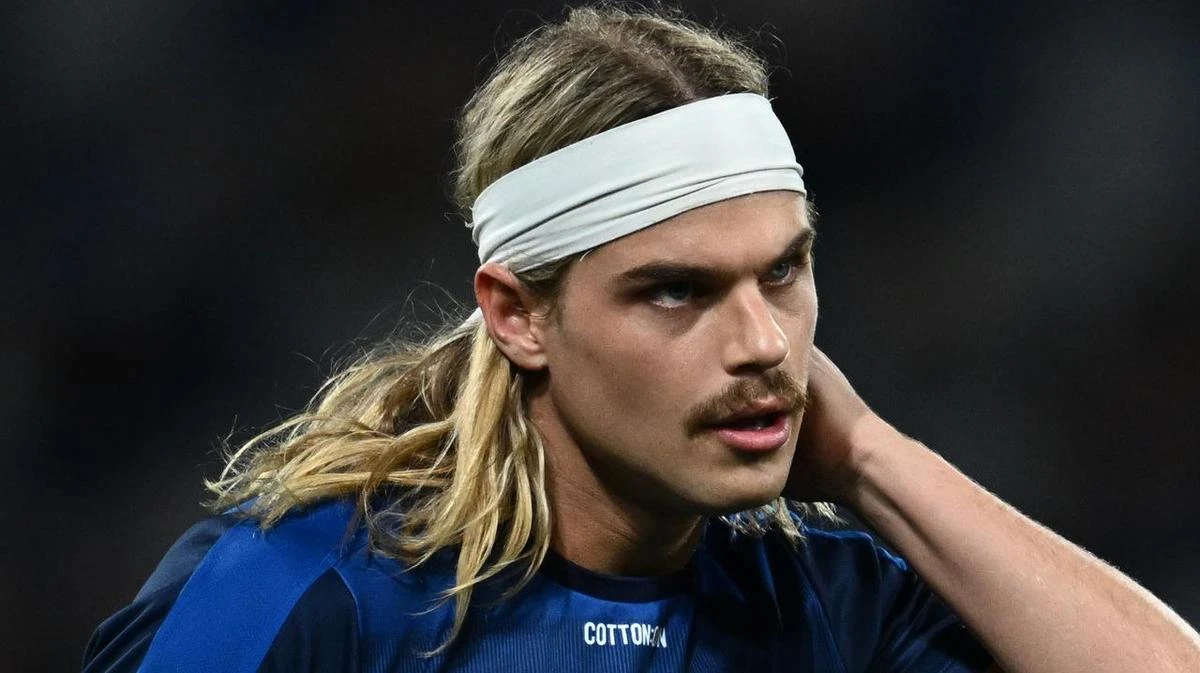 Bailey Smith privately apologises to photographer for outburst