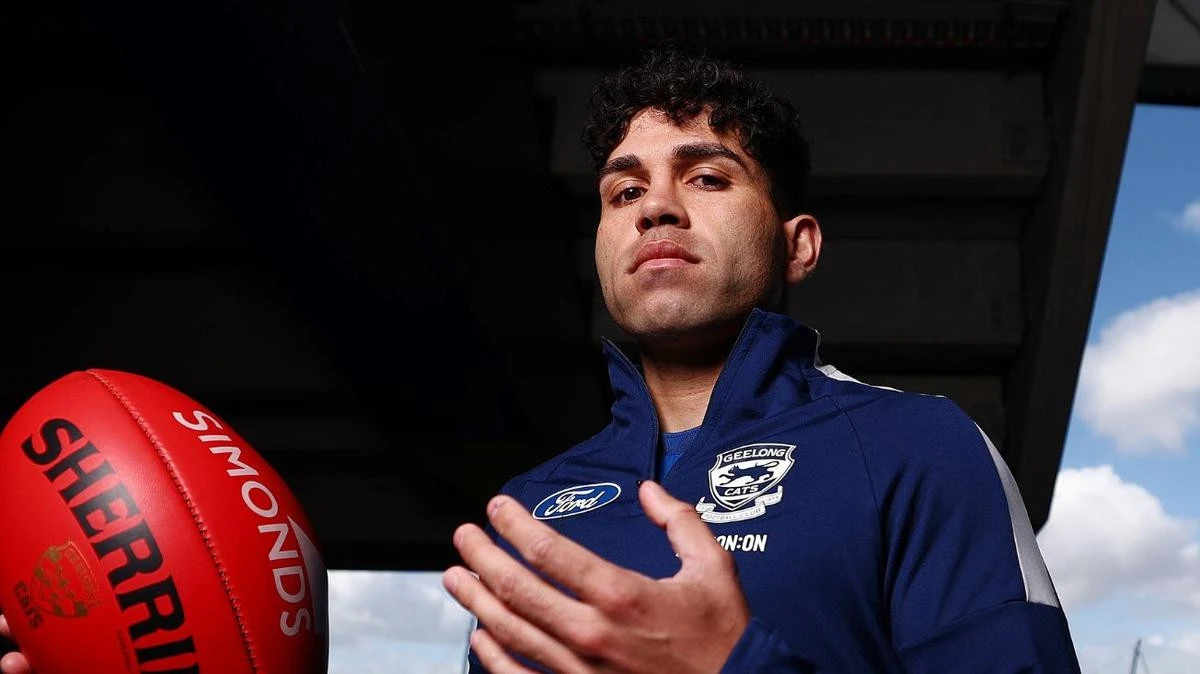 Serious concerns emerge for Geelong forward: ‘Cut off all ties’