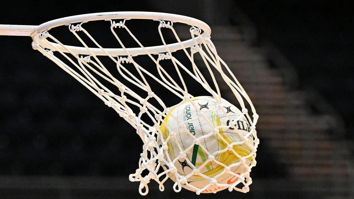 Woman charged after alleged antisemitic incident at netball game