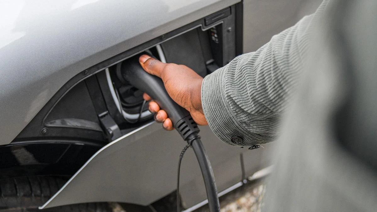 Fear, subsidies, infrastructure: Why Victoria’s EV strategy is lagging