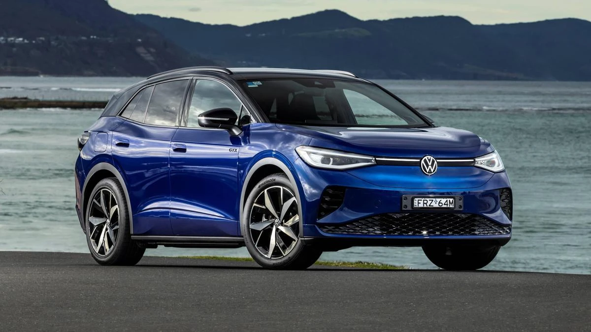 Volkswagen ID.4 and ID.5: More kit and more models complete EV SUV range