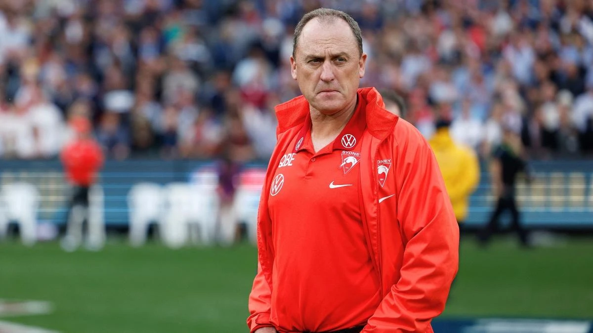 Former Swans boss John Longmire drops coaching ‘bombshell’