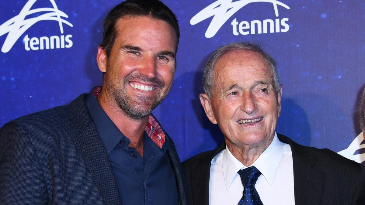Aussie tennis greats pay tribute as much-loved champion dies