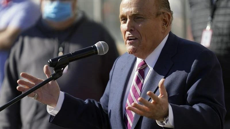 New York court suspends Giuliani's licence