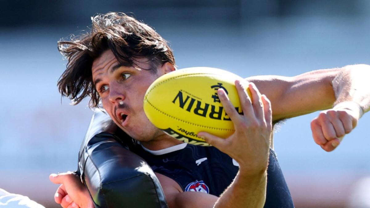 AFL star takes indefinite leave just 48 hours out from first game