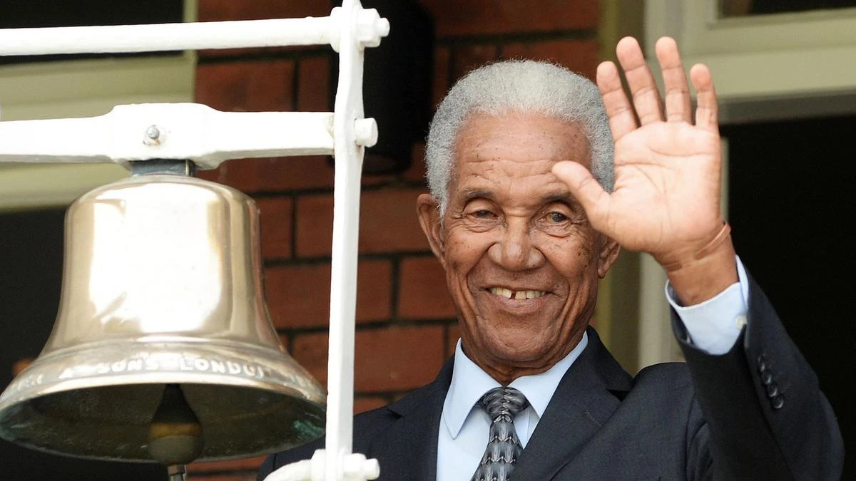 ‘Greatest cricketer world has seen’ dies aged 89