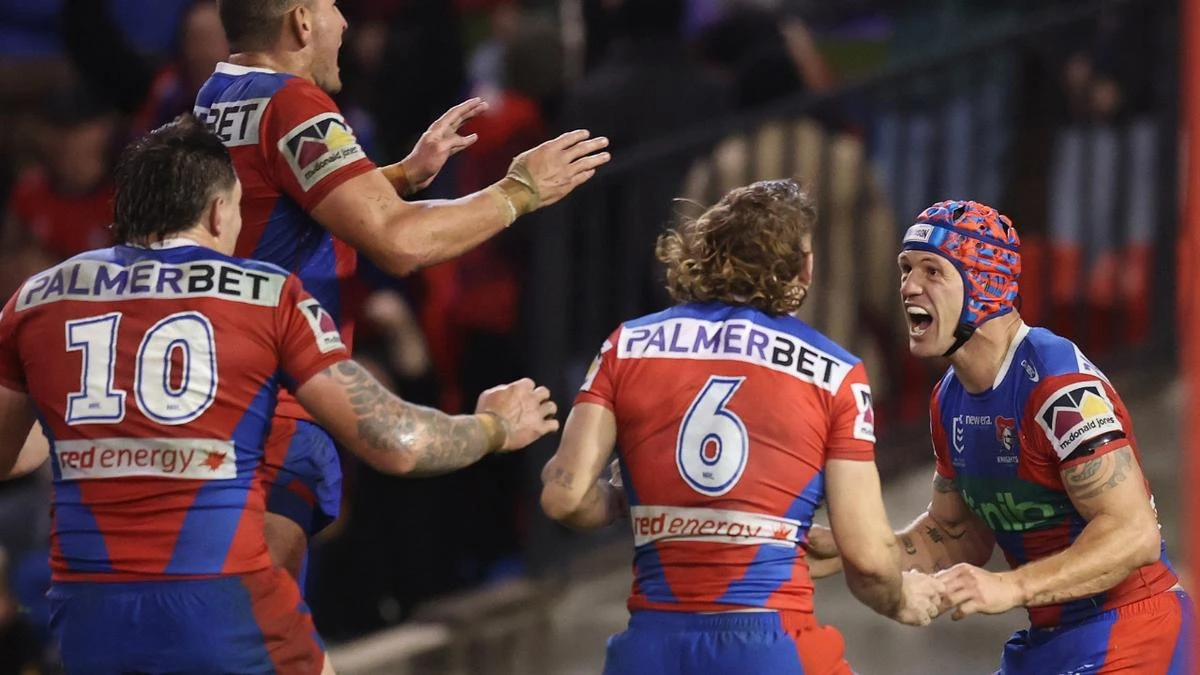 Fans turn on Knights before biggest comeback victory in 18 years
