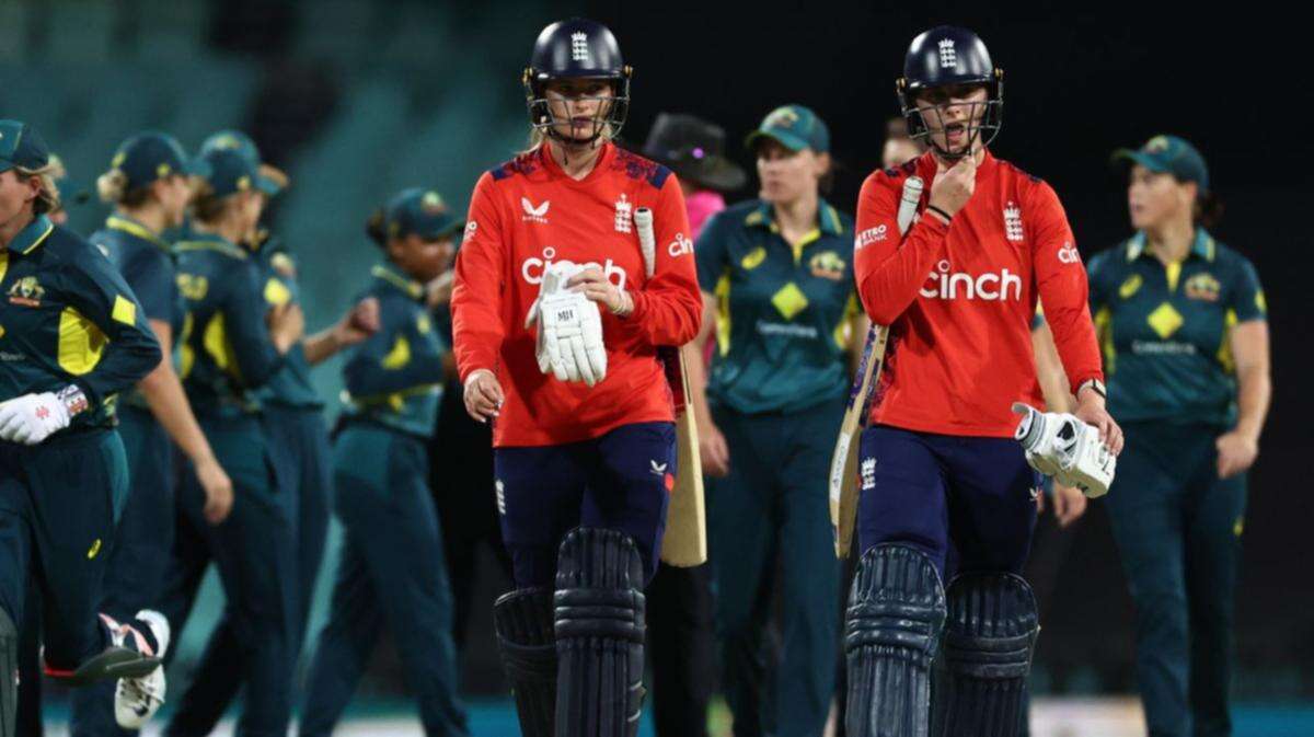 England coach offers bizarre excuse for Ashes failure