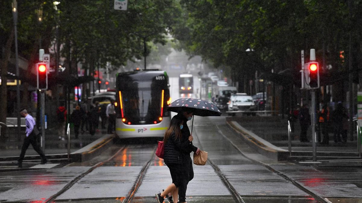 Blowing hot and cold: Some states continue to sweat as relief looms for others